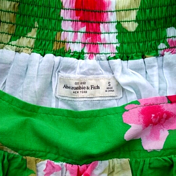 A&F Floral Miniskirt - Picture 3 of 3